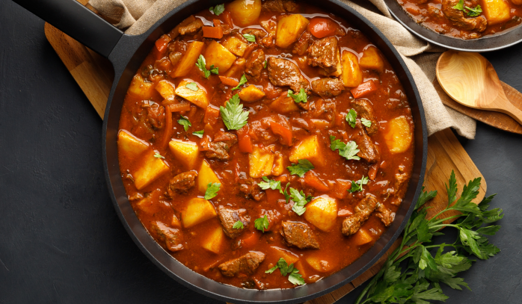  beef stew with vegetables in tomato sauce